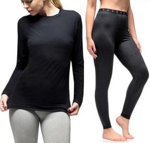 Best Thermal Underwear For Extreme Cold (Men & Women)
