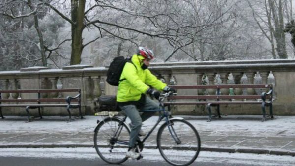 Benefits of Heated Clothing for Winter Commuting